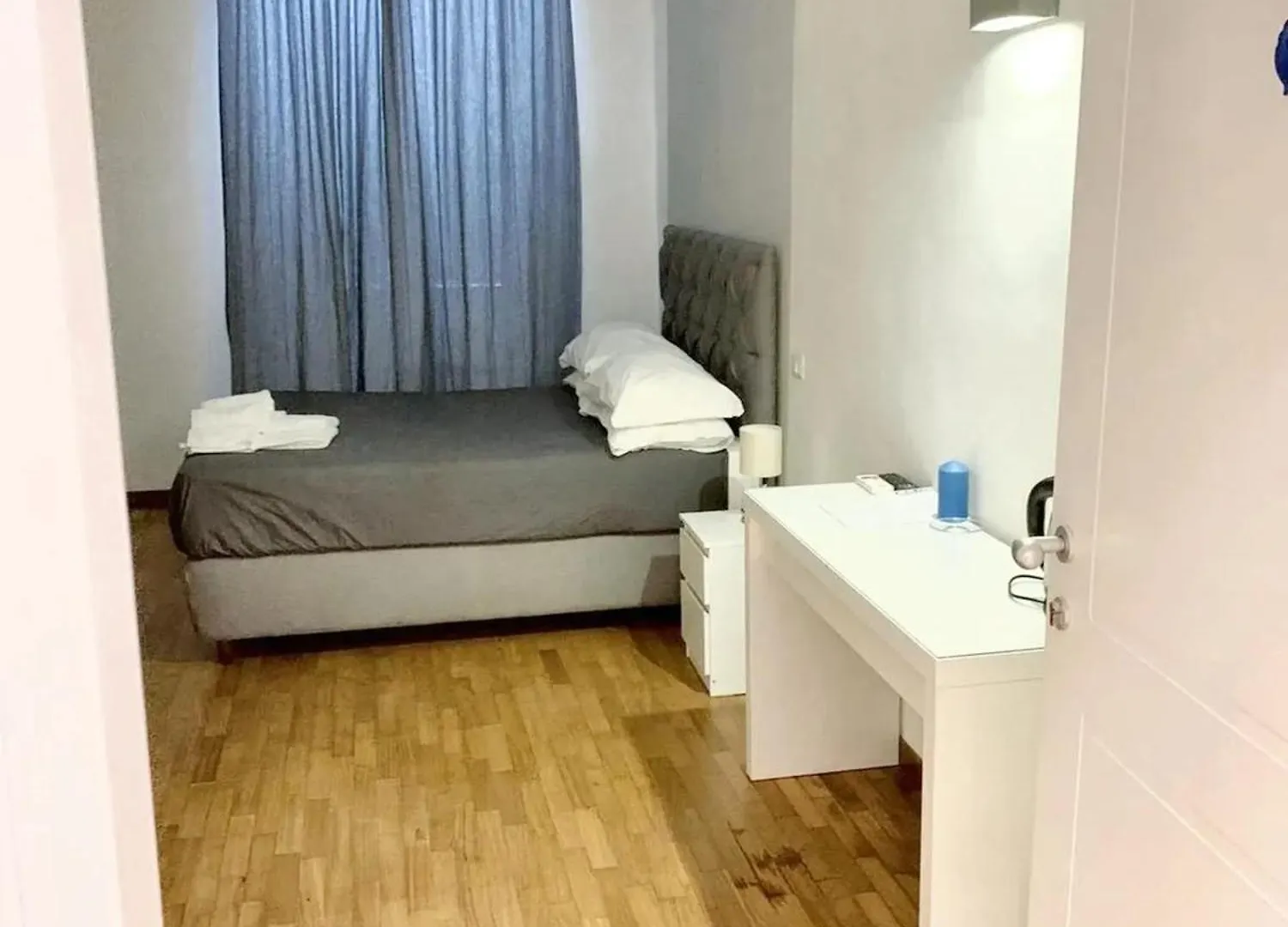 Spacious Apartment In Napoli With Sea And City Views
